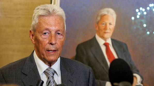 Peter Robinson